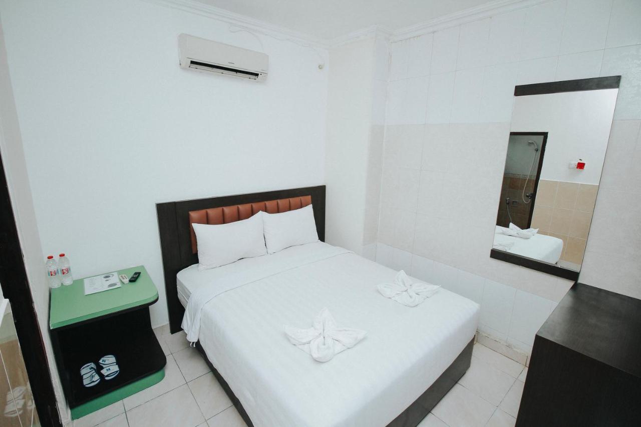 Hotel New Lilik Magelang Exterior photo